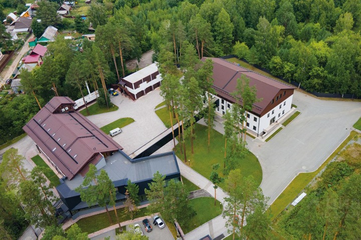 Тезка экс-замглавы новосибирской полиции продает элитный комплекс около резиденций полпреда и губернатора