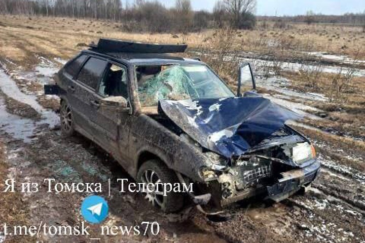 Полицейский сбил насмерть двух девушек в Томской области