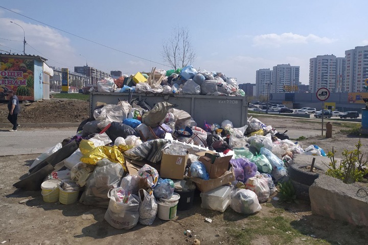 Травников признал, что сроки на ликвидацию мусорного коллапса прошли