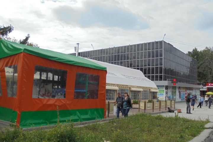 Знаменитый «Торговый центр» новосибирского Академгородка банкротят
