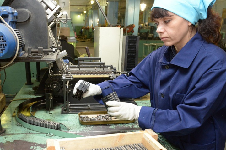 Барнаульский патронный завод сокращает более 300 работников