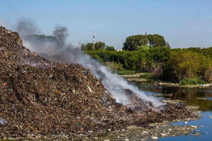 Депутаты раскритиковали новые «мусорные концессии»: «Госуправление в Новосибирской области деградирует во всех сферах»