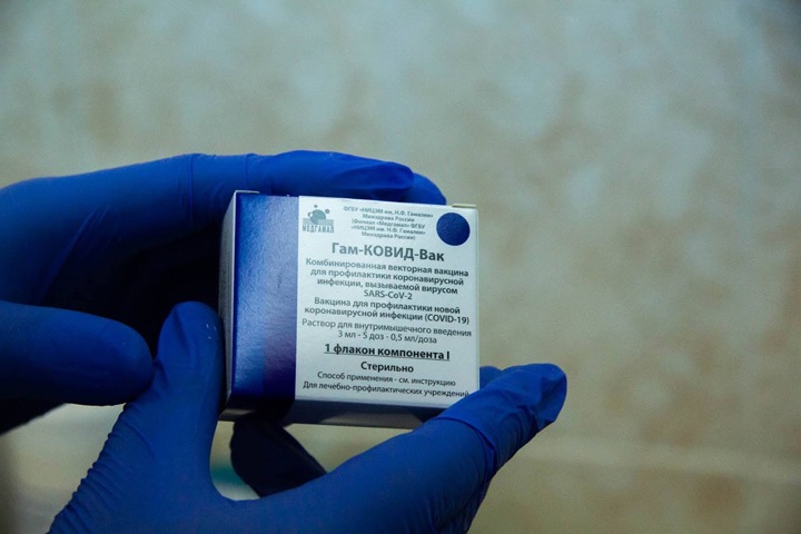Вакцинацию от ковида сделают обязательной в России