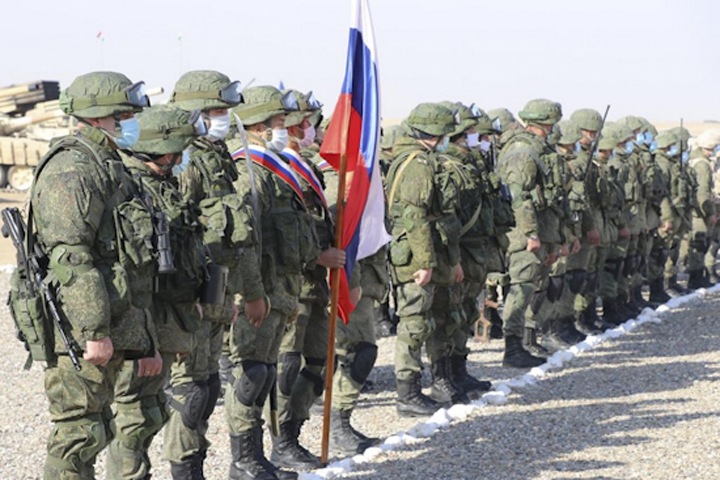 Главком армии попросил новосибирские власти собрать носки и трусы для солдат