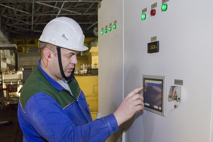 Сибирский энергохолдинг займется созданием альтернативы Windows для своих станций