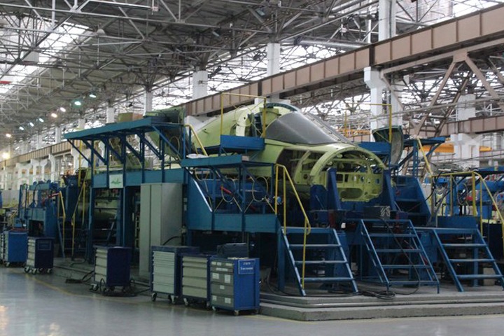 Сотрудница новосибирского завода по производству Су-34 совершила суицид на работе