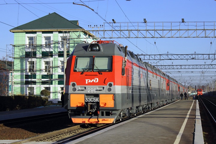 Утечка соляной кислоты произошла на железной дороге в Новосибирске