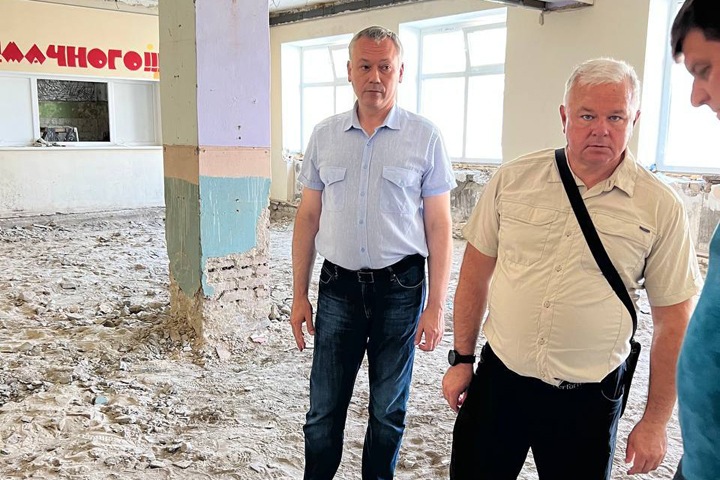 Деньги на ﻿﻿«поддержку населения» Донбасса собирают с новосибирских чиновников