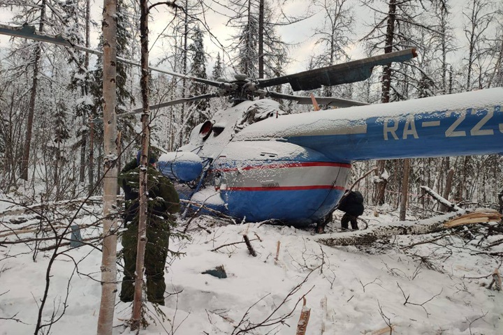 Пилот упавшего в Красноярском крае вертолета пойдет под суд