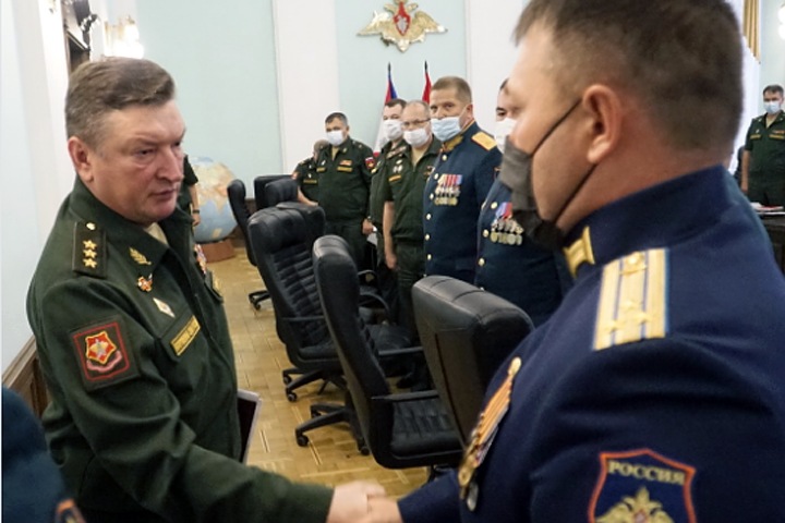 СМИ объявили об отставке командующего сибирскими военными с должности в «спецоперации»