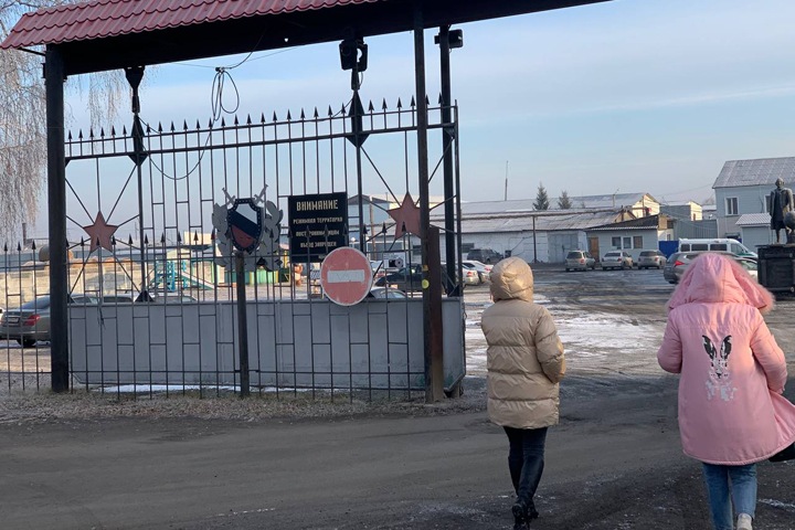 Жена завербованного ЧВК «Вагнер» новосибирского заключенного требует сказать, где он