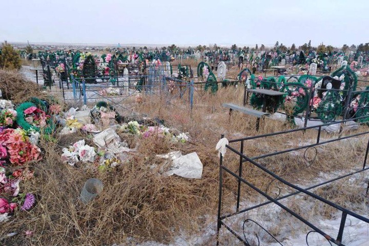 Жители Забайкалья избили вернувшегося со «спецоперации» раненого контрактника на кладбище из-за денег