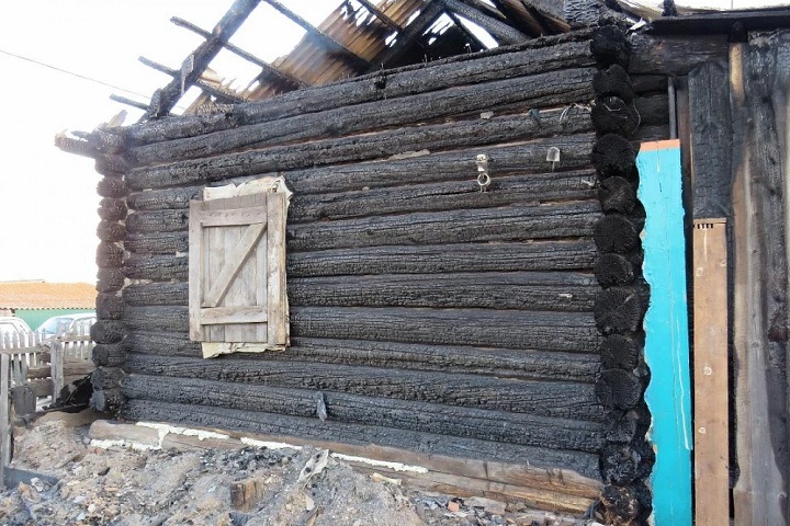 Жительница красноярского поселка подожгла дом после ссоры с сожителем