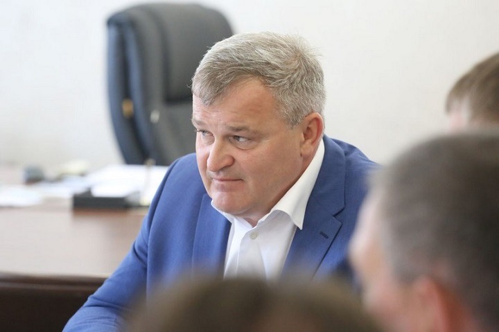 Аффилированная с обвиняемым в мошенничестве экс-главой правительства Кузбасса компания вывела более 1 млрд рублей