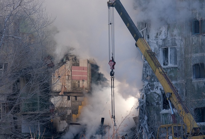 Число погибших при взрыве в новосибирской пятиэтажке выросло до 14