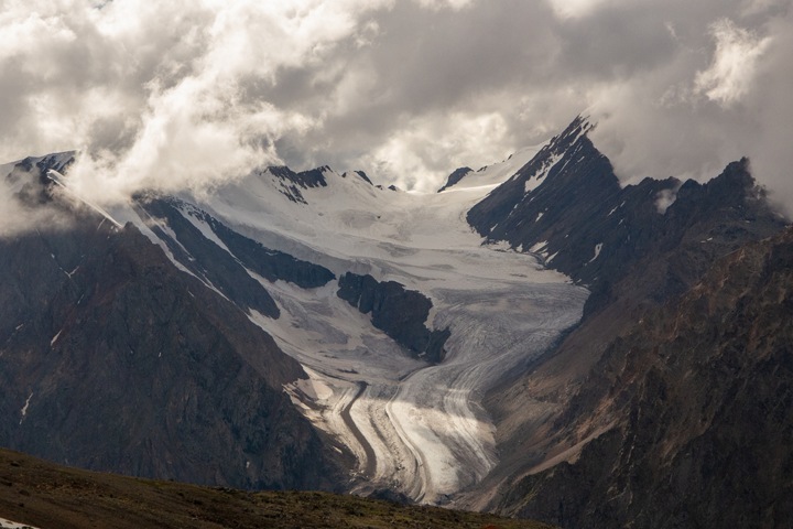 Алтайский ледник Актру растаял на четверть