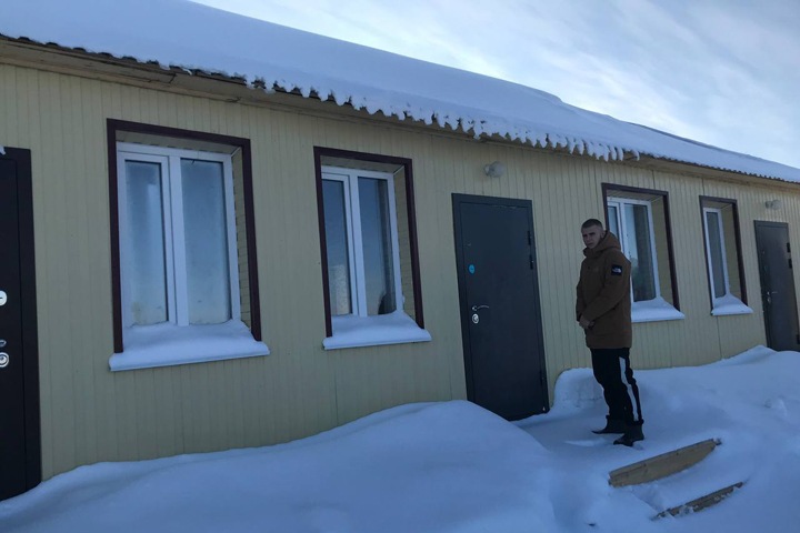 Власти купили для новосибирских сирот жилье без воды, тепла и света