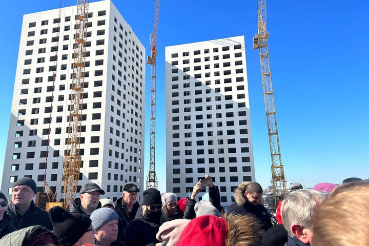 Прокуратура потребовала от мэрии Новосибирска ввести в эксплуатацию более 50 домов ГК «Дискус»