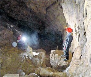 Пропавшие на Алтае туристы самостоятельно выбрались из пещеры