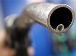 В ряде регионов Сибири повысилась цена на бензин