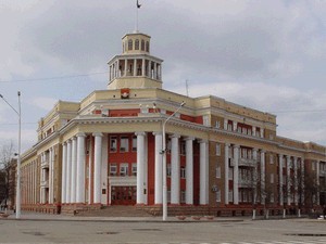 В Кемерово состоялась инаугурация избранного в четвертый раз мэра Михайлова