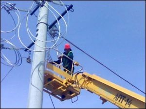 Энергетики продолжают восстанавливать электроснабжение в Забайкалье