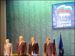 Новосибирские "единороссы" не поддержали предложение губернатора