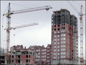 Сибирские банки практически остановили кредитование строительных компаний