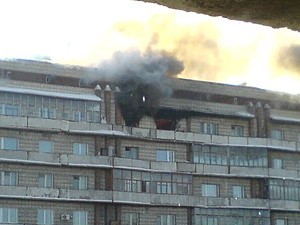 Двое человек пострадали при взрыве газа в жилом доме Новосибирска