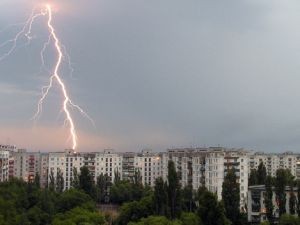 Штормовое предупреждение объявлено в Новосибирской области 