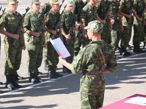 Более трех тысяч курсантов окружного центра СибВО приняли присягу 