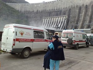 МЧС сообщает о 28 погибших в аварии на Саяно-Шушенской ГЭС 