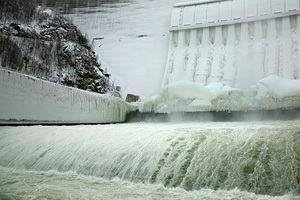 Морозы в Хакасии не сказались на безопасности плотины СШГЭС — «Русгидро»