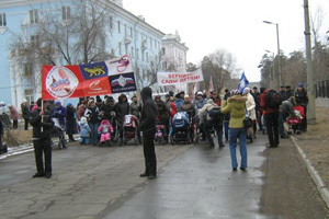 Марш детских колясок в Иркутской области
