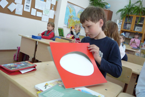 МТС и ГУВД проводят уроки мобильной грамотности в школах Красноярска