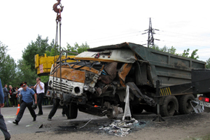21 человек пострадал, трое погибли в столкновении «КамАЗа» с автобусом в Омске