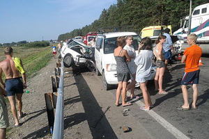 Один человек погиб, восемь пострадали в ДТП на трассе Бийск-Белокуриха