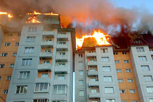 Десятиэтажный жилой дом горел в Иркутске