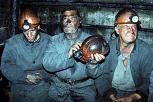 Трое шахтеров в Хакасии отказываются покидать забой