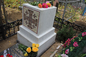 Памятник Егору Летову установлен в Омске